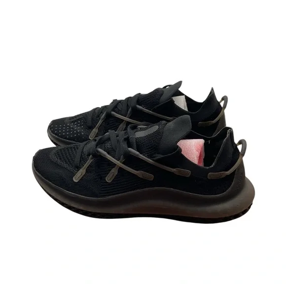 Adidas‎ 4D Fusio Running Sneakers from Finish Line Black Knit Sneakers size 9.5